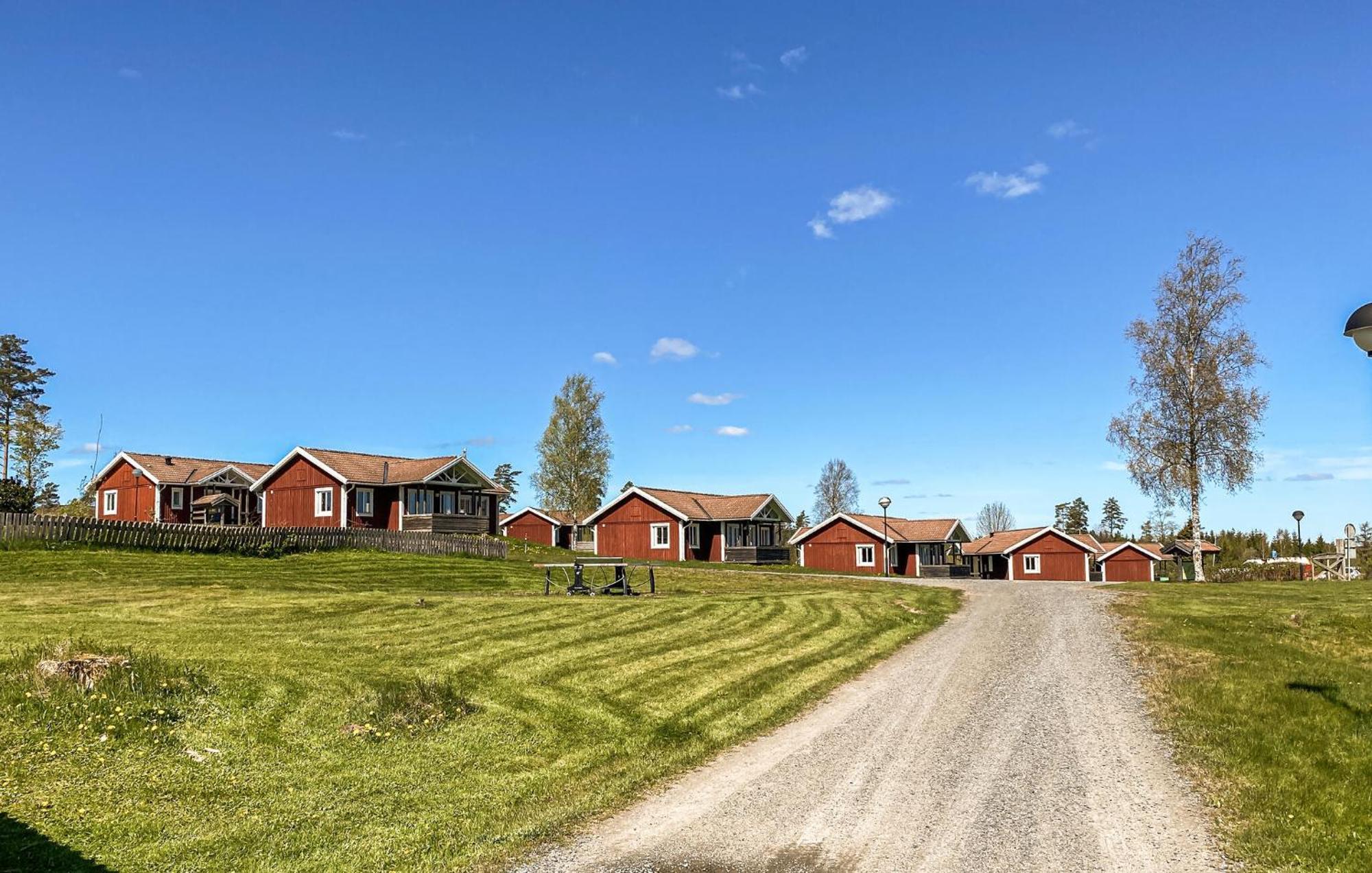 Nice Home In Hok-Joenkoeping-Skillingaryd With Wifi Svenstorp エクステリア 写真