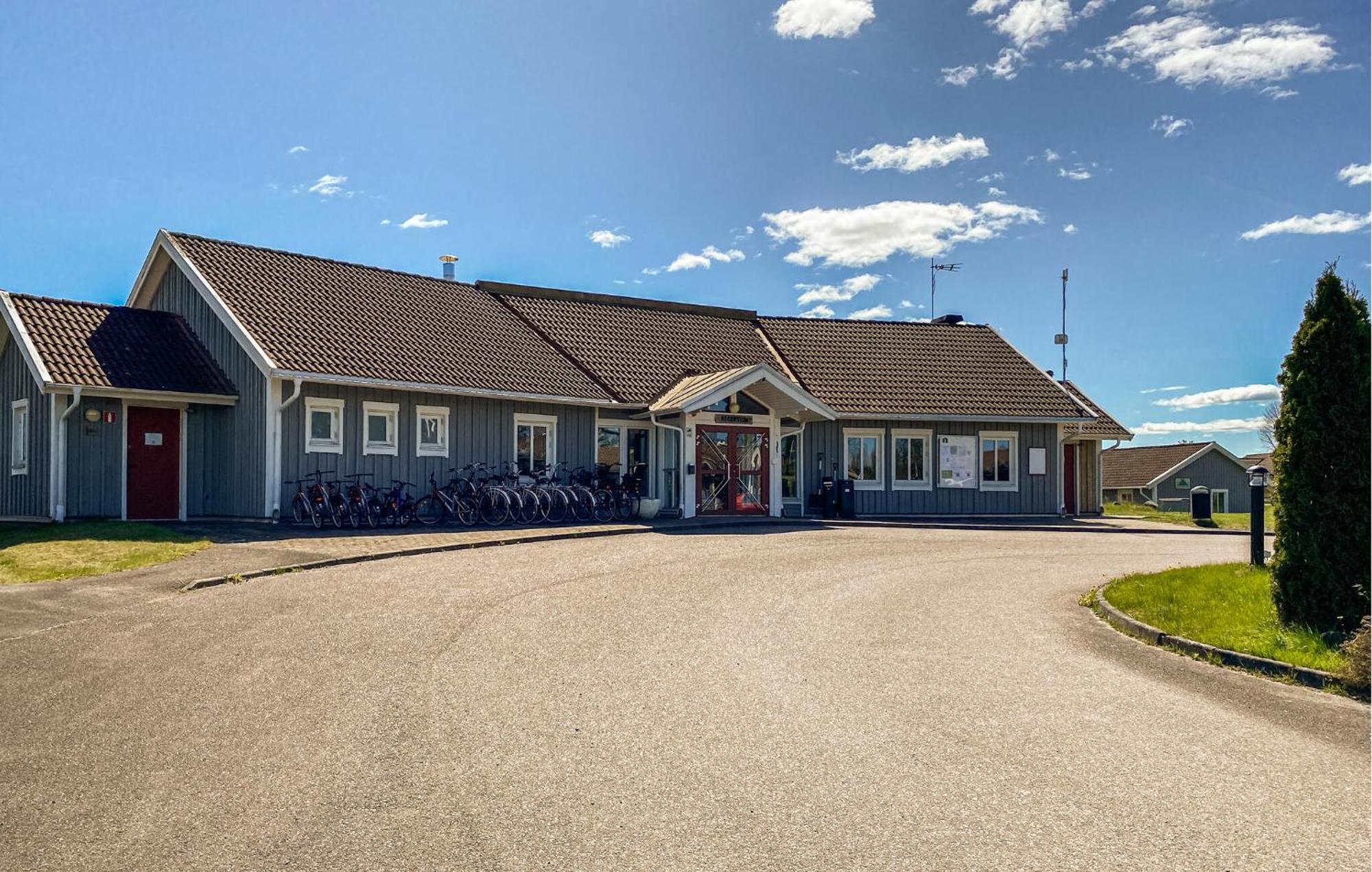 Nice Home In Hok-Joenkoeping-Skillingaryd With Wifi Svenstorp エクステリア 写真